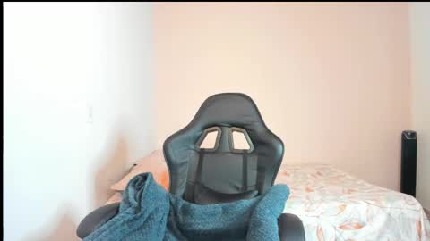  Nina  online show from February 11, 8:25 pm