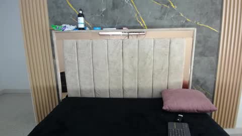 Snapshot of nina_wood11 chatting on January 16, 5:50 pm nina online show from January 16, 5:50 pm