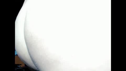 nina_xoxo0 online show from April 11, 10:30 am