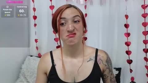 Snapshot of ninaa_fox chatting on September 29, 7:30 pm Ninaa fox online show from September 29, 7:30 pm