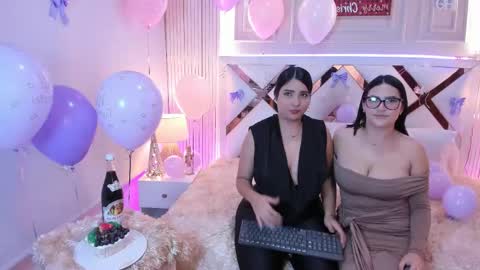 Nina online show from December 19, 2:40 am