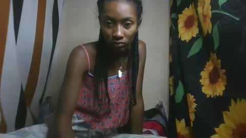 ninaeaa online show from November 23, 8:08 pm