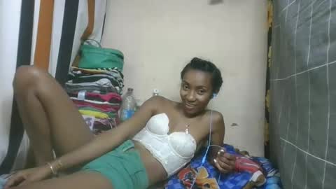 ninaeaa online show from February 28, 4:08 pm