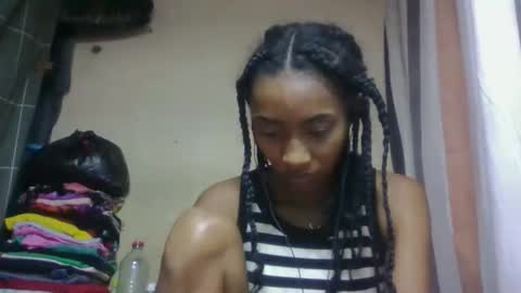 ninaeaa online show from April 13, 8:09 am