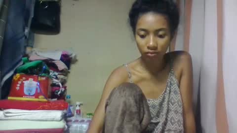 ninaeaa online show from May 13, 2:31 am