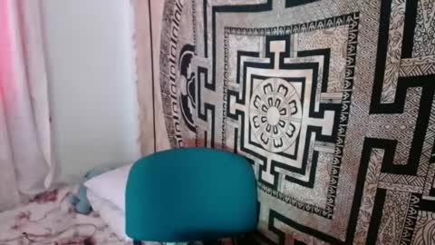 N I N A online show from September 22, 2:30 pm