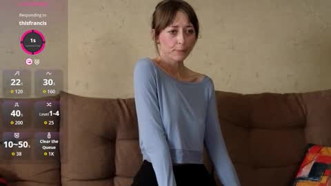 NinaNovalicious online show from October 28, 8:29 am