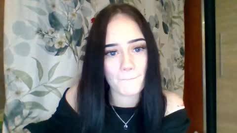 Nina online show from December 15, 10:36 pm