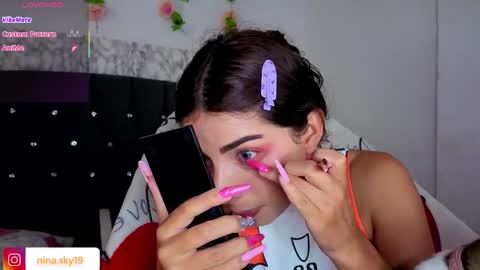 Snapshot of ninasky19 chatting on May 21, 8:49 pm ninasky19 online show from May 21, 8:49 pm