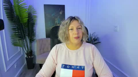 ninastarle online show from September 26, 6:28 am