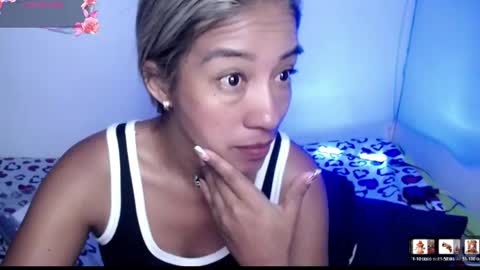 ninatinydoll1 online show from May 17, 11:39 am
