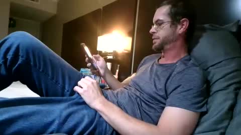 nineinchbronco online show from October 11, 12:15 pm