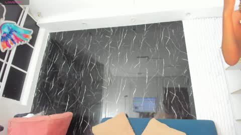 Snapshot of nini_beyker chatting on March 31, 12:16 pm nini_beyker online show from March 31, 12:16 pm