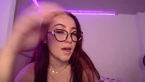 Snapshot of ninna_rose2004 chatting on October 14, 7:03 pm ninna rose online show from October 14, 7:03 pm