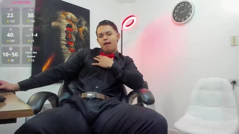 nino_bonnucci online show from October 18, 12:39 pm