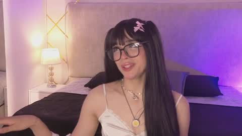 Snapshot of nioki_ chatting on April 10, 4:17 am nioki_ online show from April 10, 4:17 am