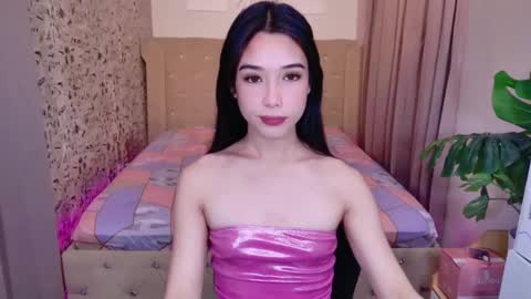 Snapshot of nirafox chatting on February 2, 1:37 am nirafox online show from February 2, 1:37 am