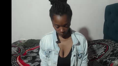 Snapshot of nirak_sf chatting on October 17, 1:35 pm Nirak online show from October 17, 1:35 pm