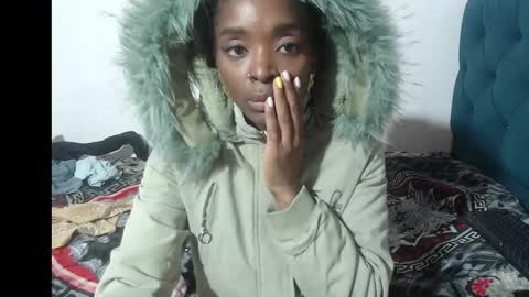 Snapshot of nirak_sf chatting on October 28, 11:47 am Nirak online show from October 28, 11:47 am