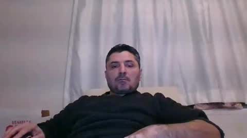 Snapshot of nisantasili chatting on December 7, 10:17 pm Prince d amour online show from December 7, 10:17 pm