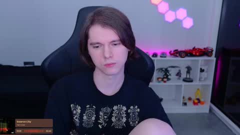 Snapshot of nitroshade chatting on February 21, 11:06 pm nitroshade online show from February 21, 11:06 pm