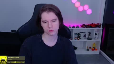 Snapshot of nitroshade chatting on February 24, 11:03 pm nitroshade online show from February 24, 11:03 pm