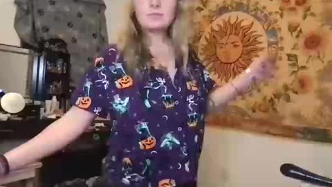 Snapshot of nknightxxx chatting on October 14, 1:06 am nknightxxx online show from October 14, 1:06 am