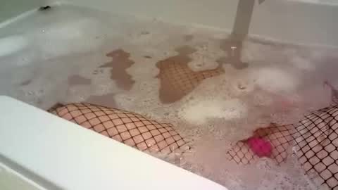 Snapshot of nmc4u chatting on February 12, 6:30 pm Will online show from February 12, 6:30 pm