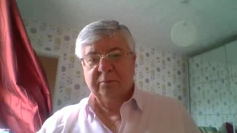 Snapshot of nn69uk chatting on January 12, 1:05 pm NN69UK online show from January 12, 1:05 pm