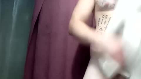 Snapshot of no123love chatting on October 2, 3:57 am no123love online show from October 2, 3:57 am