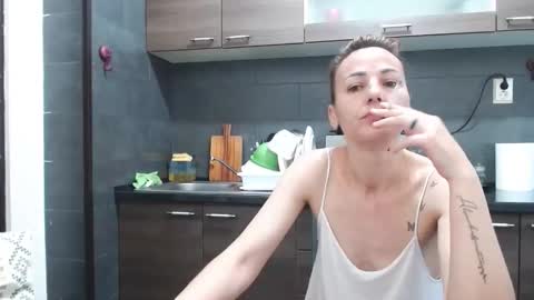 Snapshot of no_limit_coupl3 chatting on October 4, 5:16 am no_limit_coupl3 online show from October 4, 5:16 am