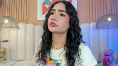Snapshot of noa_moon chatting on April 26, 2:42 am Noa online show from April 26, 2:42 am