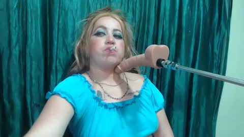 Snapshot of noadharly chatting on March 6, 8:19 am harleyhot s online show from March 6, 8:19 am