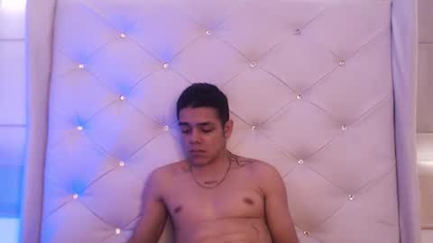 Zoe  online show from January 12, 6:46 pm