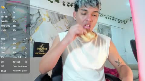 noah online show from March 5, 4:19 am