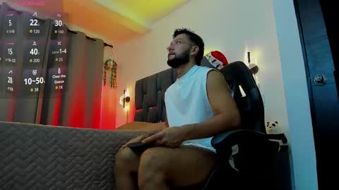 NOAH online show from December 18, 12:44 pm