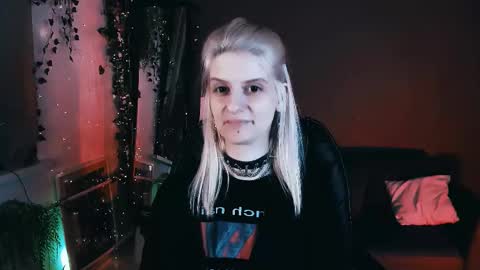 REAL name LiaDM are always open online show from September 20, 9:05 pm