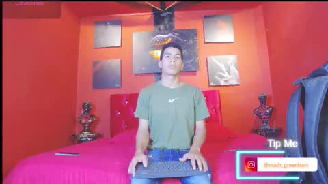 Snapshot of noah_greenhart chatting on February 8, 4:43 pm Noah online show from February 8, 4:43 pm