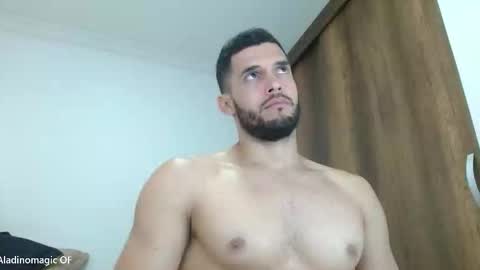 Noah online show from February 21, 1:23 pm