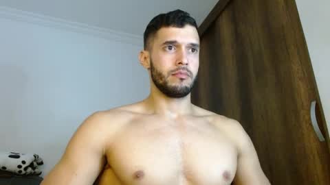 Noah online show from April 4, 3:42 pm