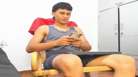 Snapshot of noah_jones41 chatting on September 28, 2:28 am noah_jones41 online show from September 28, 2:28 am