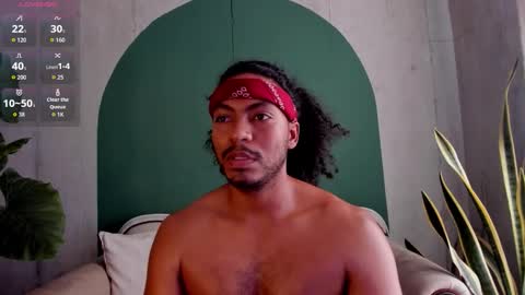 Noah online show from December 4, 6:16 pm