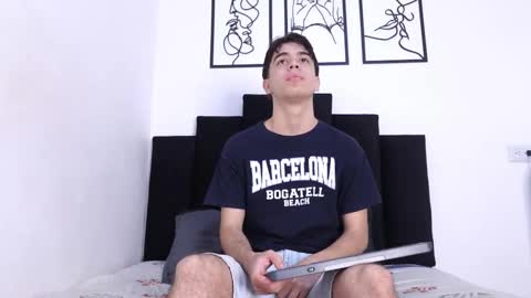 Noah online show from April 1, 2:03 pm