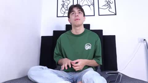 Noah online show from April 7, 7:36 pm