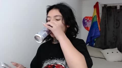 Snapshot of noah_martini chatting on January 5, 1:03 am noah hehim online show from January 5, 1:03 am