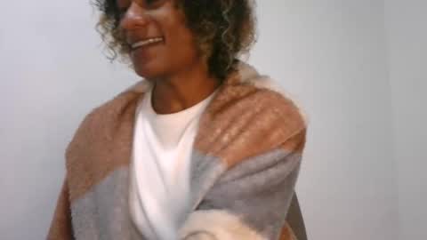 Noah Millers online show from September 18, 9:39 pm