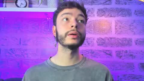    online show from November 24, 12:05 pm