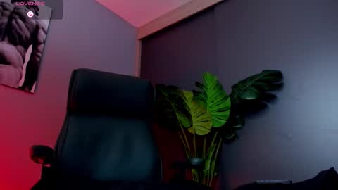 Noah online show from February 9, 10:58 pm