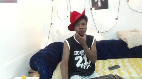 Snapshot of noahjhonson69 chatting on April 22, 11:56 am noah online show from April 22, 11:56 am