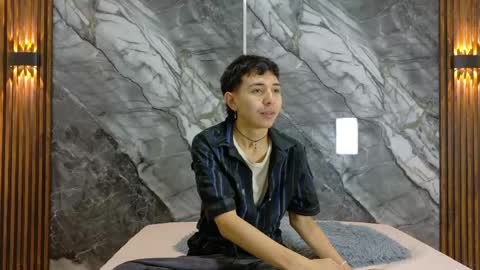 Snapshot of noahwalker__ chatting on June 5, 11:16 am online show from June 5, 11:16 am
